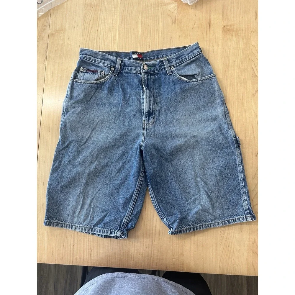 Vintage Y2K TOMMY HILFIGER Jean Shorts Men's Size 33 Baggy Blue Denim Skater